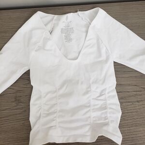 Free People Movement Long Sleeve Work Out Top. White. Size XS/S